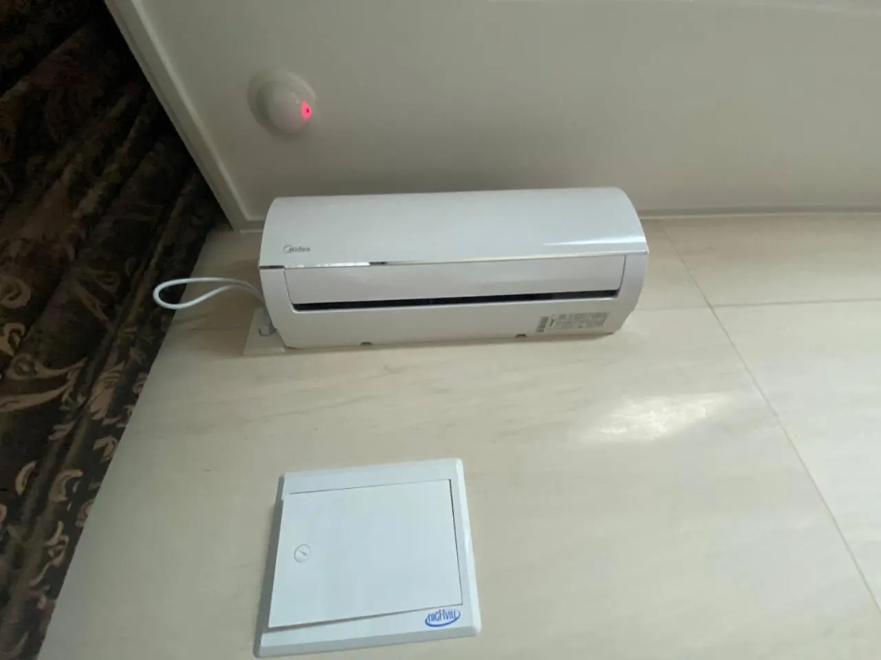 Whitehome 아스타나 아파트