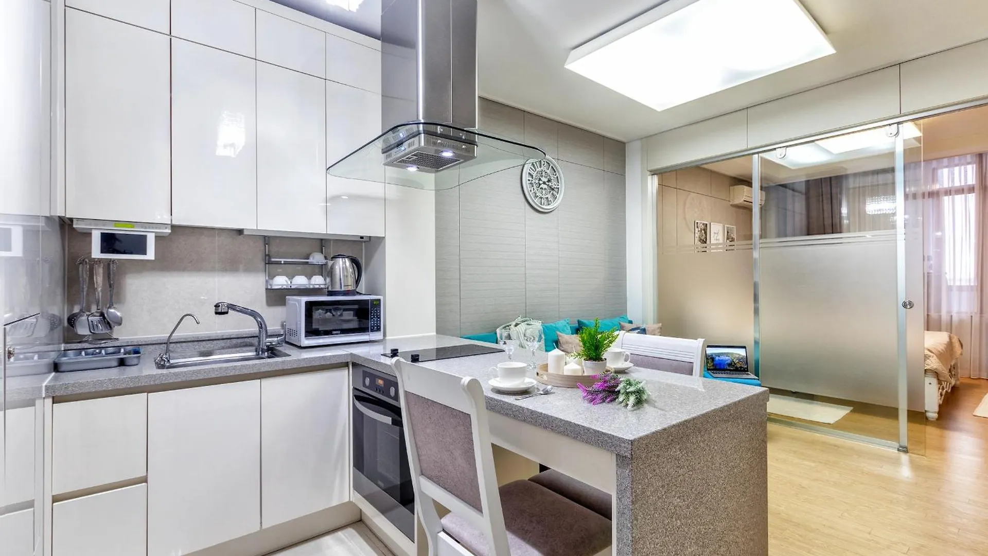 아파트 Whitehome 아스타나